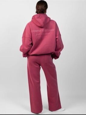 Comfrt affirmation straight leg pants